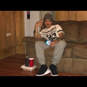 Meet your Posher, Hubert